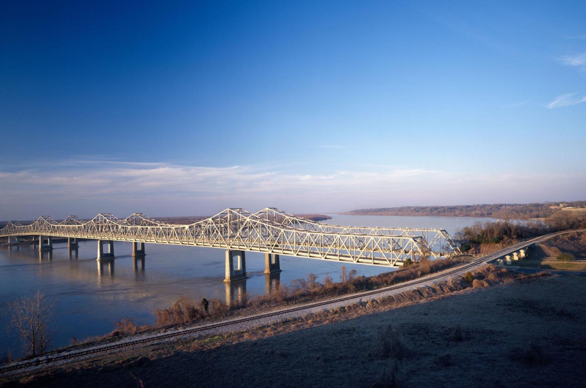 The Bridges Hotel Natchez Εξωτερικό φωτογραφία