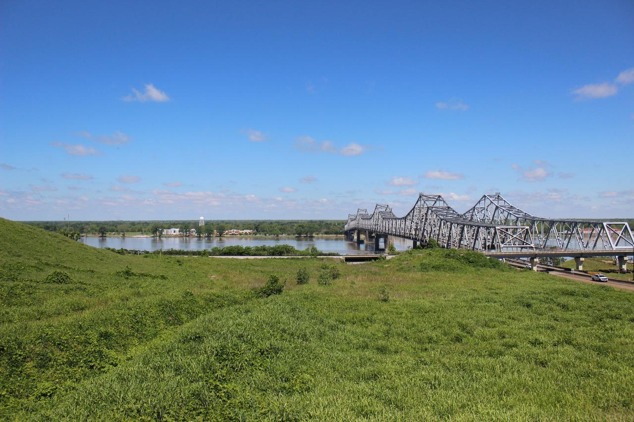 The Bridges Hotel Natchez Εξωτερικό φωτογραφία